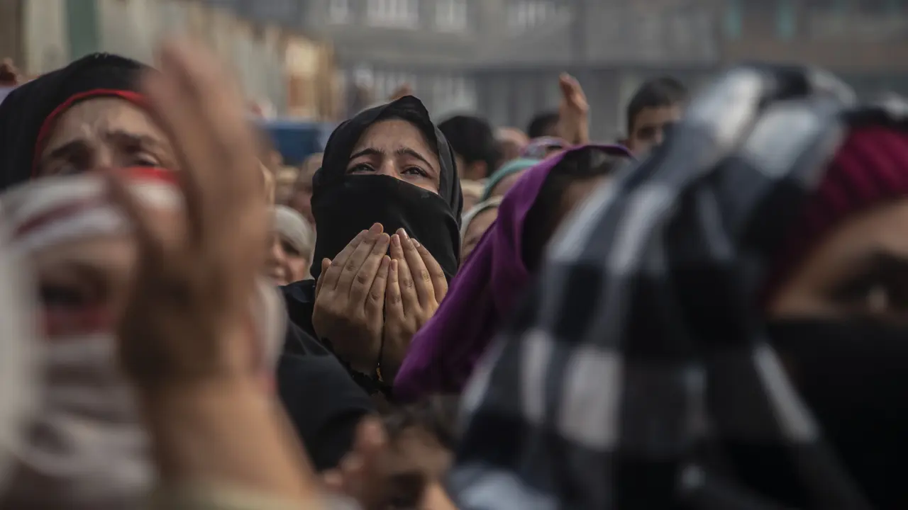 Ratusan Umat Muslim Kashmir Berdoa untuk Syekh Abdul Qadir Jaelani