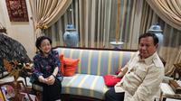 Foto pertemuan Megawati dengan Presiden Prabowo Subianto di Jalan Teuku Umar, Menteng, Jakarta. Prabowo datang dengan didampingisejumlah kader dan menterinya. (Istimewa)