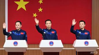 China Luncurkan Misi Berawak ke Stasiun Luar Angkasa Tiangong