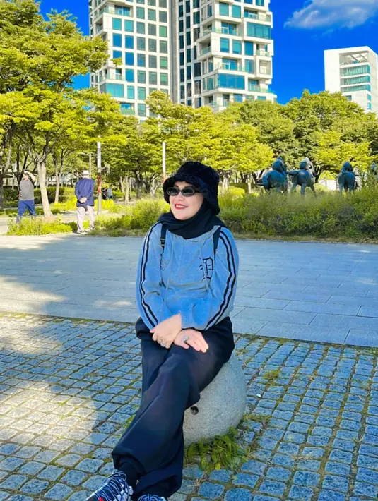Umi Kalsum [Foto:Instagram/mom_ayting92_]