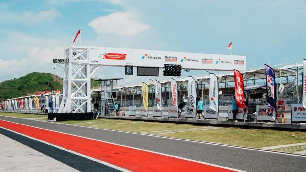 131 Pembalap Bersaing Ketat di Final Mandalika Racing Series 2025, Siapa Juara Umumnya?