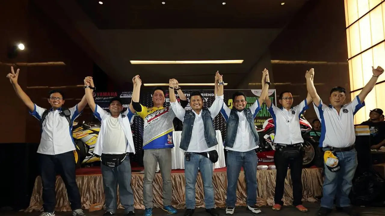 [Bintang] Komunitas