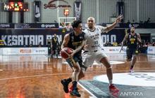 Kesatria Bengawan Solo Kalahkan Juara IBL 2025 Dewa United dengan Skor Telak 95-84