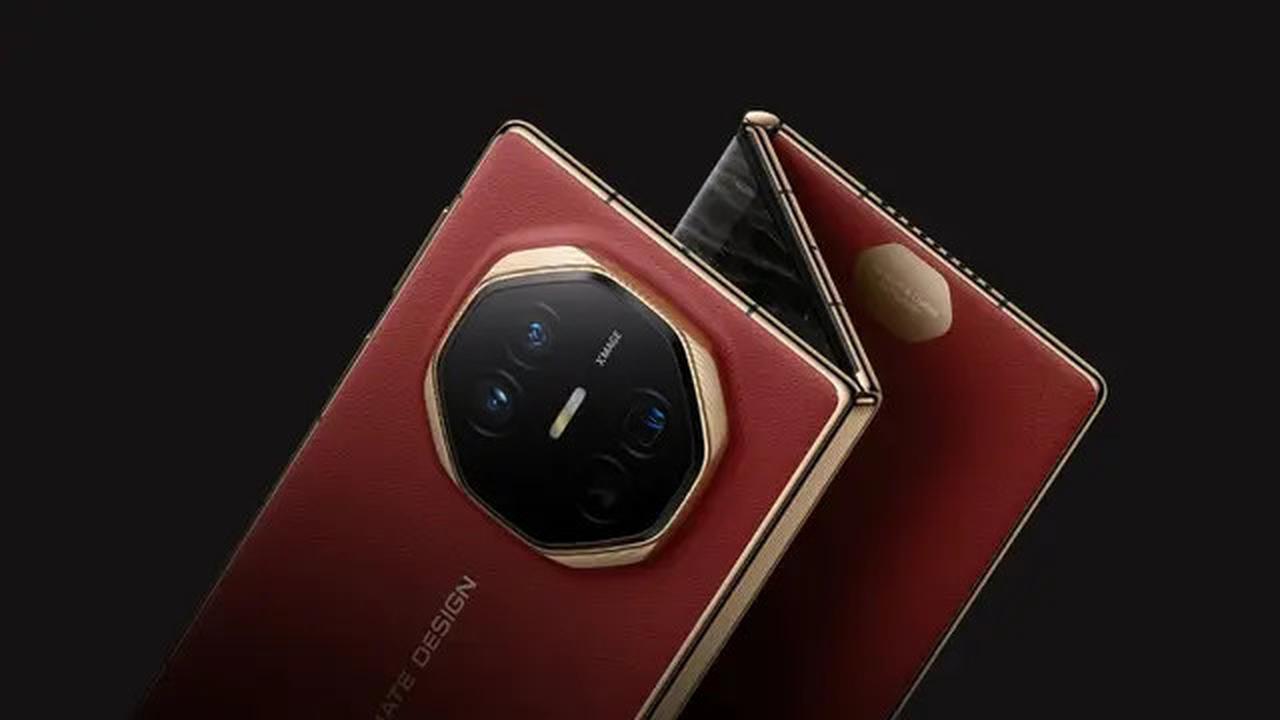 Spesifikasi Huawei Mate XT, HP 3 Lipat yang Harga yang Bikin Dengkul Lemas