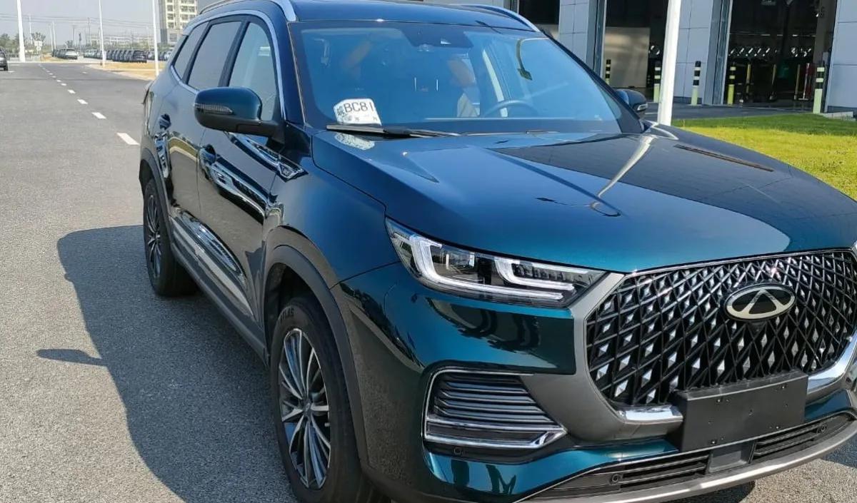 "Kami putuskan luncurkan Omoda 5 EV dan Tiggo 8 Pro Max pada tahun depan di pameran IIMS 2024. Produk baru lainnya di pameran GIIAS."