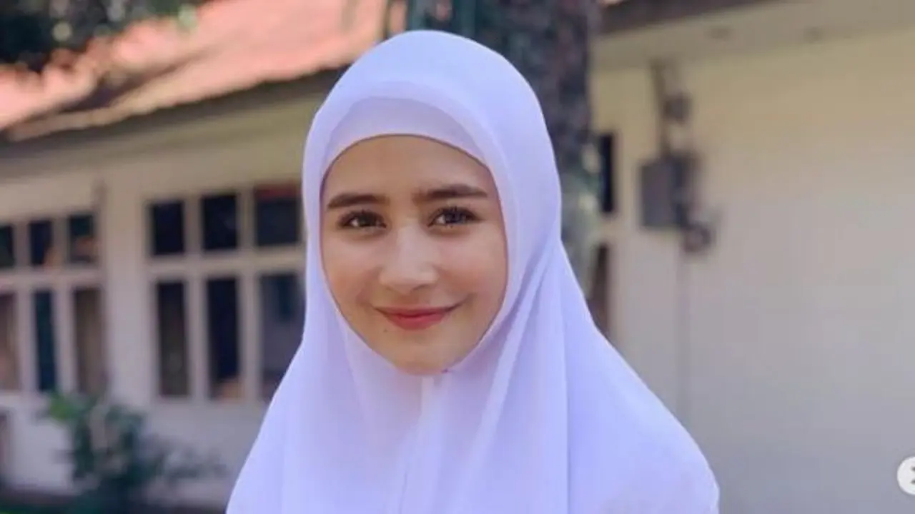 Prilly Latuconsina
