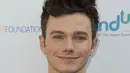 Aktor, penyanyi, penulis lagu dan memiliki segudang talenta didunia hiburan membuat nama Chris Colfer makin naik daun. Pasalnya, pria kelahiran 1990 ini mengaku dirinya seorang homoseksual atau penyuka sesama jenis. (AFP/Bintang.com)