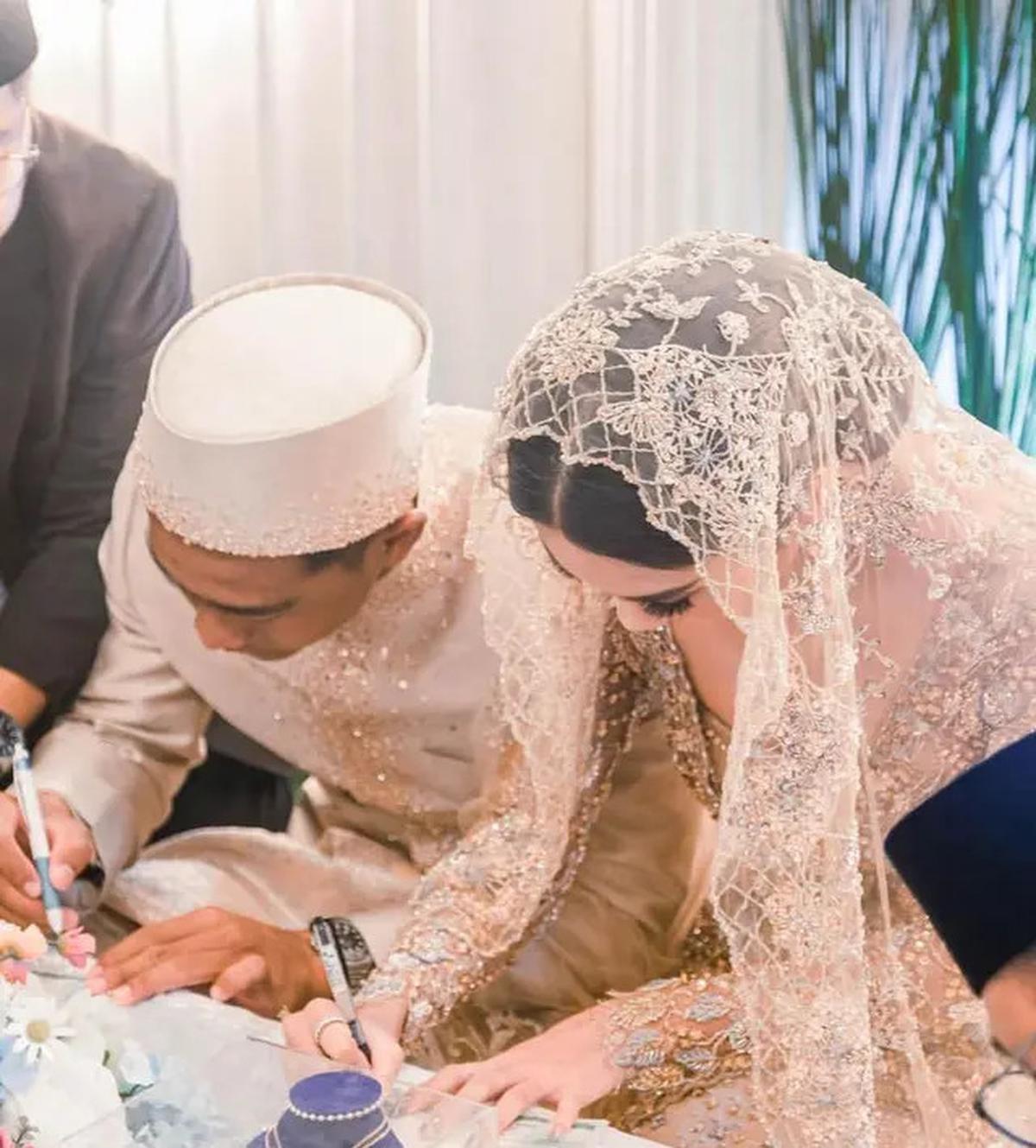 9 Potret Pasangan Muda Azizah Salsha dan Pratama Arhan Setelah Lebih dari Setahun Menikah