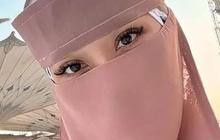 Pesona Artis Pakai Cadar Saat Umrah, dari BCL sampai Ayu Ting Ting
