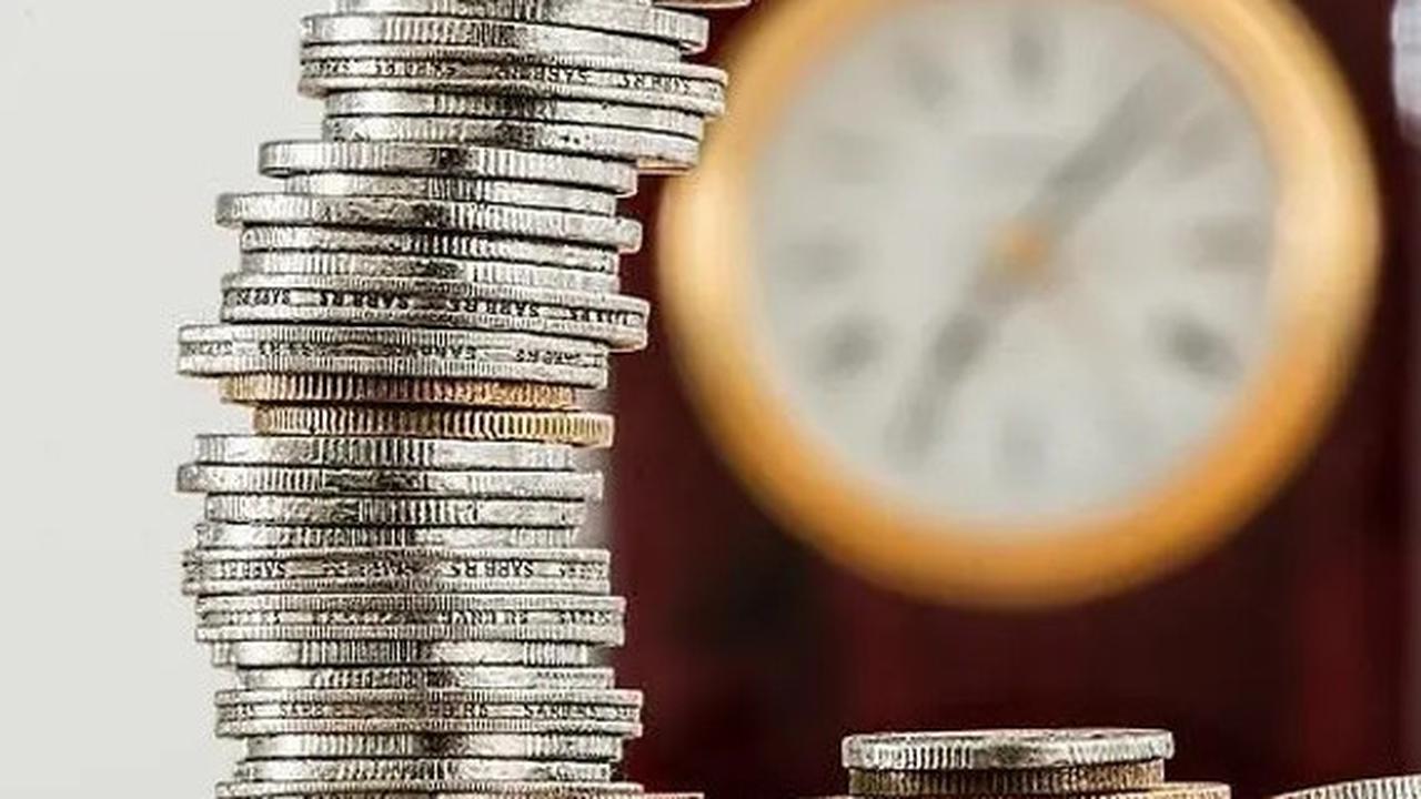 Apakah Gaji UMR Wajib Membayar Zakat? Simak Penjelasannya