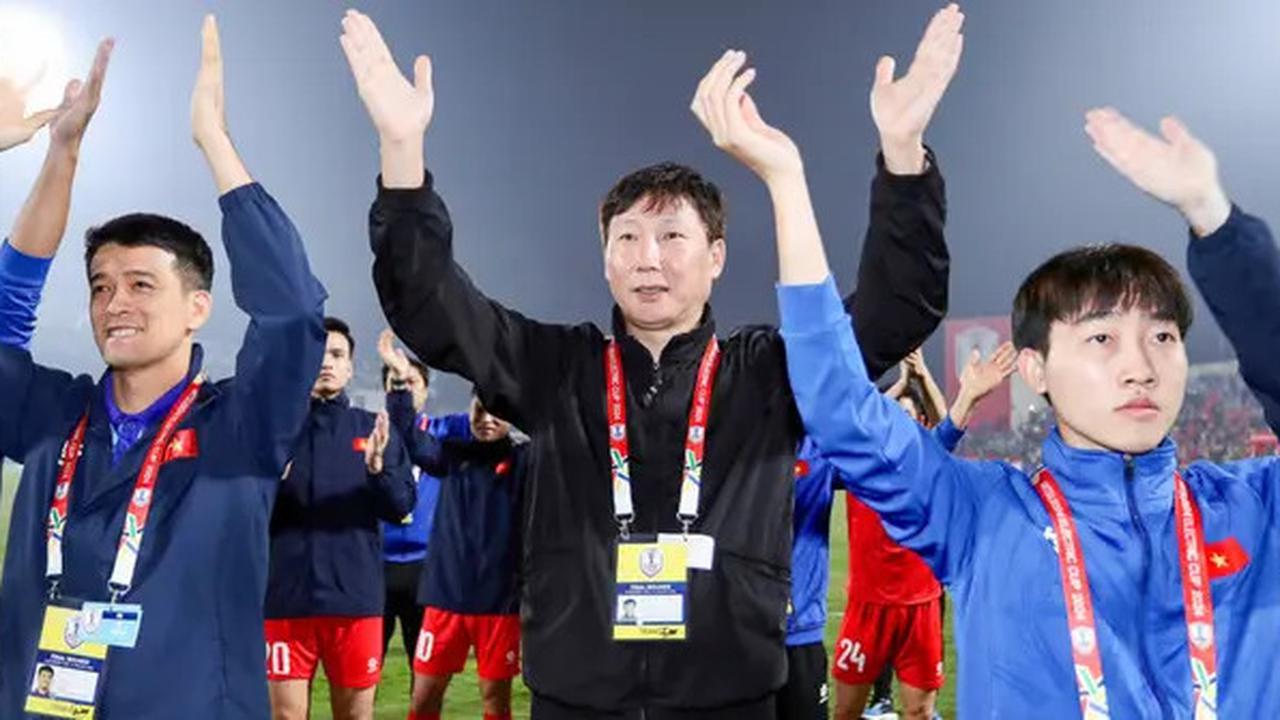Kim Sang-sik Bakal Joget Hip Hop jika Timnas Vietnam jadi Juara Piala AFF 2024