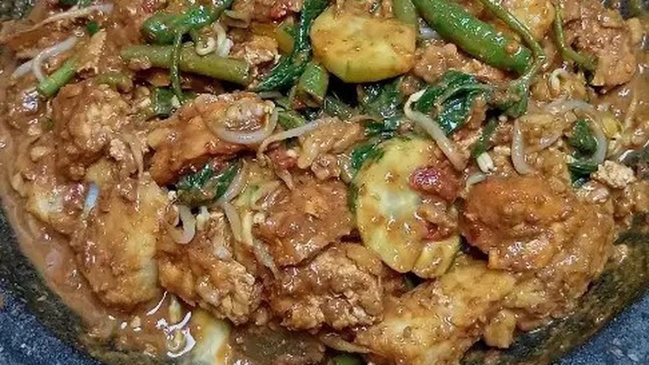 Rujak cingur khas Surabaya