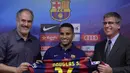 Douglas diboyong Barcelona pada musim panas 2014 dari Sao Paulo. Namun, karier Douglas di Barcelona kerap diganggu cedera. Walhasil, pemain asal Brasil itu gagal menembus tim utama Blaugrana. (Foto: AFP/Josep Lago)