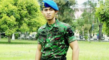 Mustafa Habibi Tni Ganteng Yang Bikin Cewek Salah Tingkah Lifestyle Fimela Com