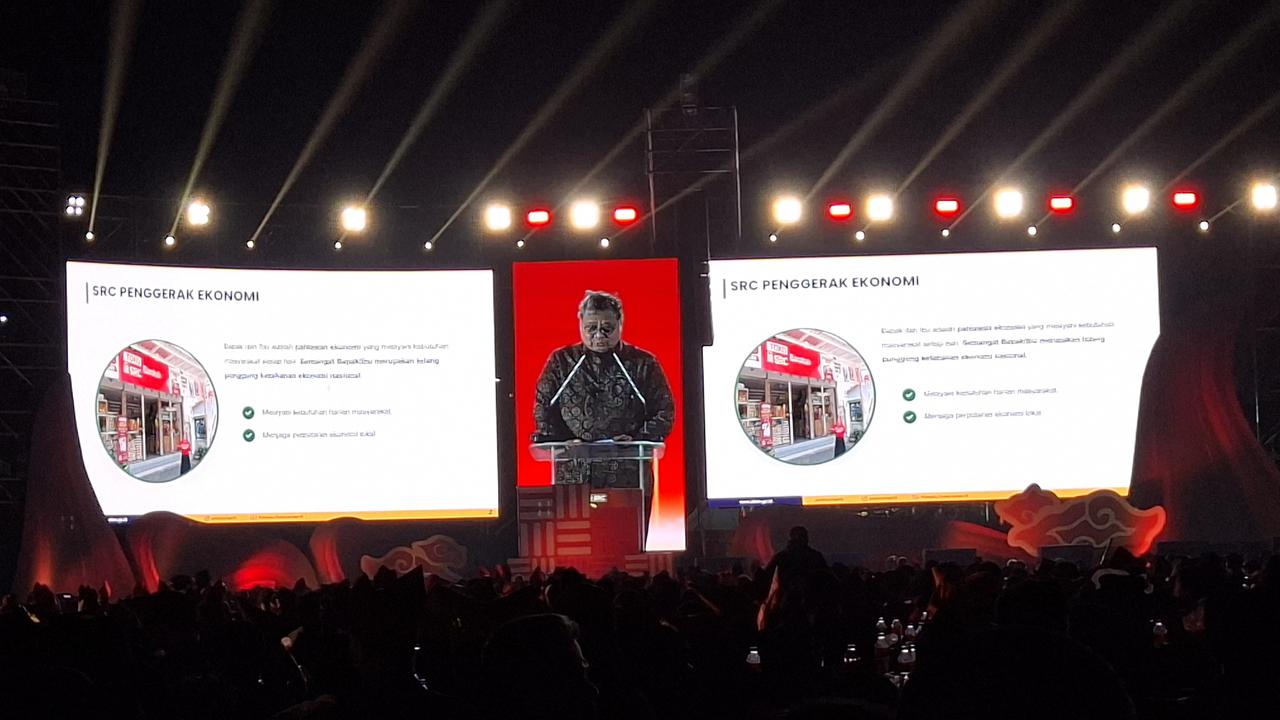 Menko Airlangga Minta Toko Kelontong Akses KUR Rp 300 Triliun