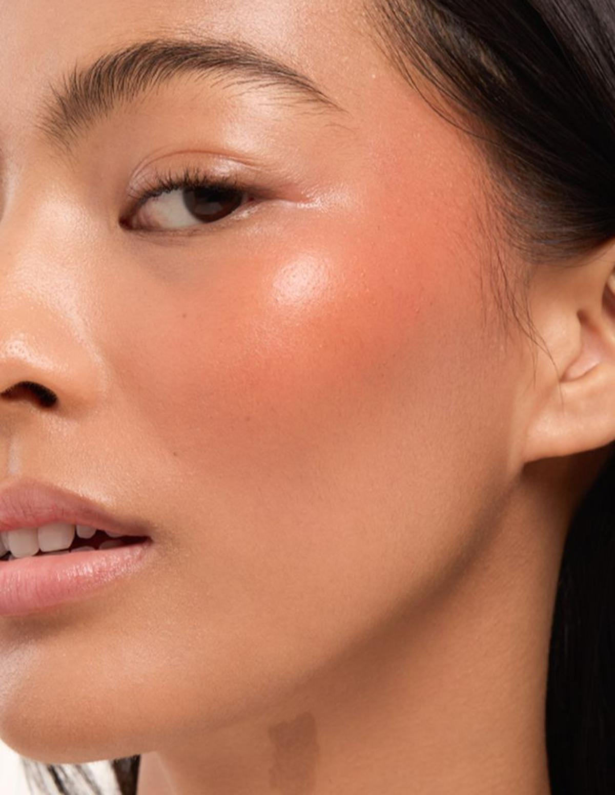 Raih Tampilan Makeup Flawless dengan Tips Mudah Ini