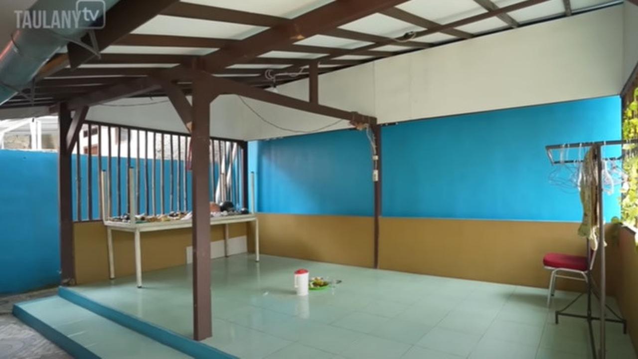 7 Potret Rumah Haji Bolot di Parung, Luas Banget Bak Aula & Ternyata Dulunya Hutan