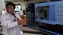 Kepala Kantor Kota Administrasi Jakarta Barat, Sumanto saat peluncuran Aplikasi Lintas (Layanan dan Informasi Tanpa Batas) di Kantor Badan Pertanahan Nasional (BPN), Jakarta Barat, Kamis (4/2/2016). (Liputan6.com/Johan Tallo)