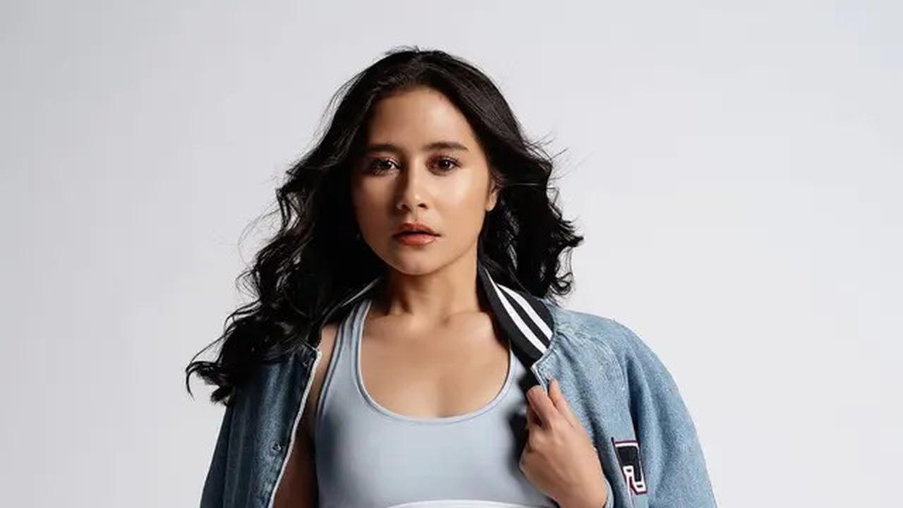 6 Gaya Prilly Latuconsina Rayakan Ulang Tahun ke-28, Tampilkan Tubuh Atletis dengan Sport Bra