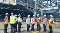 Menteri Perhubungan (Menhub) Budi Karya Sumadi&nbsp;saat melakukan tinjauan ke Pelabuhan Tanjung Priok, Senin (31/10) (dok: BKIP)