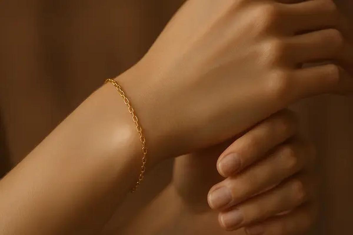 8 Gelang Emas Elegan 2 Gram Desain Mewah Tapi Ringan, Cocok untuk Sehari-hari