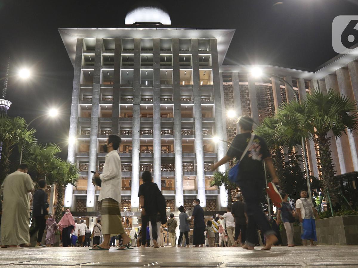 Tata Cara, Niat dan Bacaan Sholat Tarawih 20 Rakaat ...