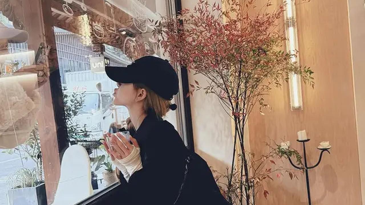 Gaya Zhao Lusi Saat Pemulihan: Tetap Modis Usai Sakit