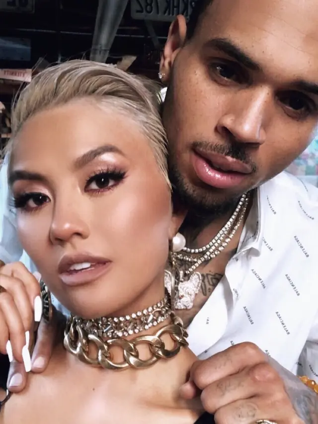 [Bintang] Agnez Mo - Chris Brown