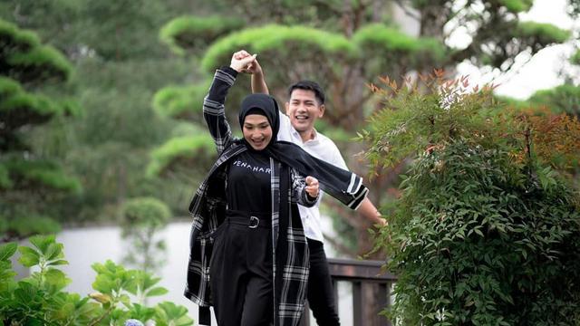Perjalanan Cinta Angga Putra dan Hafna Alliya (sumber: instagram/anggaptrh)