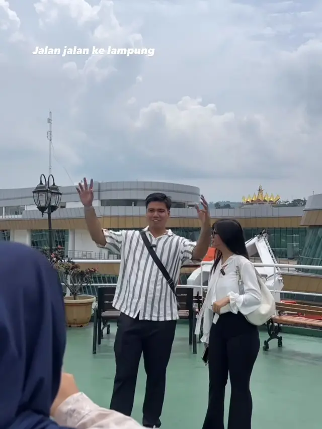 Frans Faisal dan Indah Tri