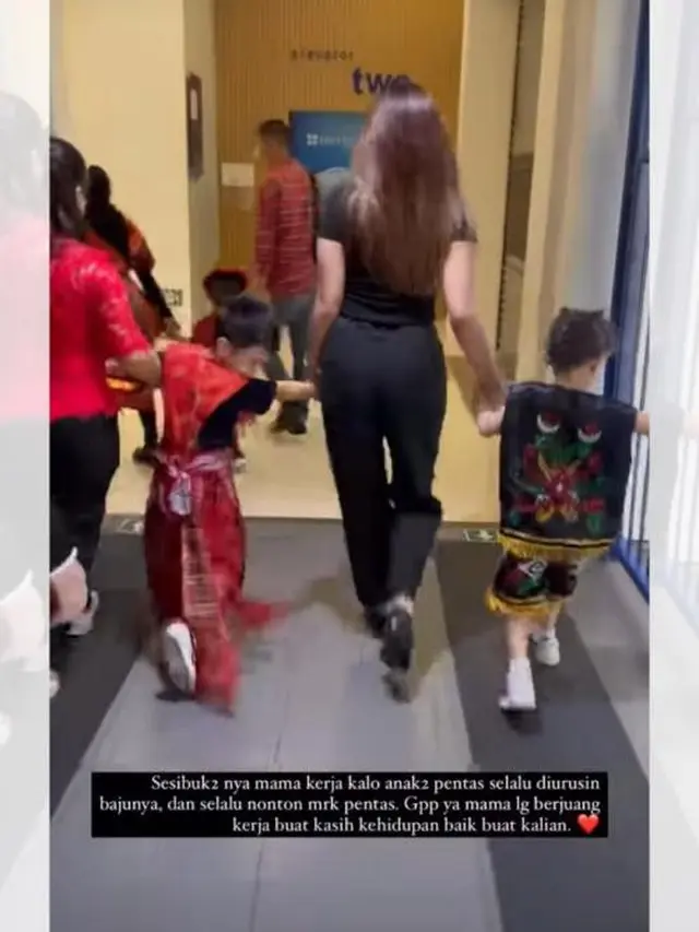 Violenzia Jeanette Tak Terima Dituding Telantarkan Anak: Mama Lagi Berjuang Kerja Buat Kasih Kehidupan Baik Buat Kalian