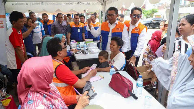 Peduli Banjir, BRI Beri Pengobatan Gratis kepada Korban Banjir di Tambun Bekasi