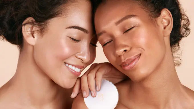 Makeup Anti Ribet dengan Cushion dan Pressed Powder Terbaru yang Sesuai dengan Warna Kulit