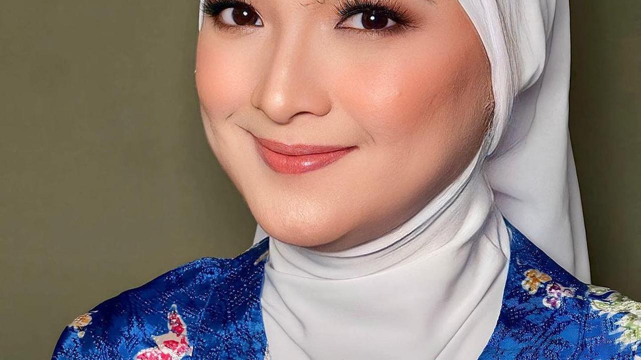 Momen Andhara Early Nangis Usai Khatam Quran Kelima Kalinya, Tak Kuasa Tahan Haru