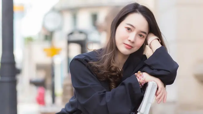 wanita agustus sikap kehilangan semangat hidup