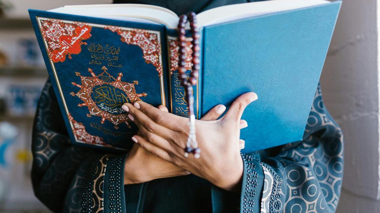 Doa Malam Lailatul Qadar Menyebut Nama-Nya, Perlu Diamalkan Umat Muslim