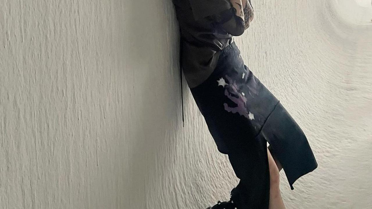 Mengulik Tato dan Karier Han So-hee yang Mencuri Perhatian