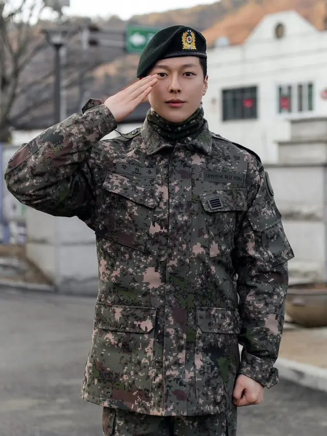 Jang Ki Yong Selesai Wajib Militer, Kembali dengan Sehat dan Segera