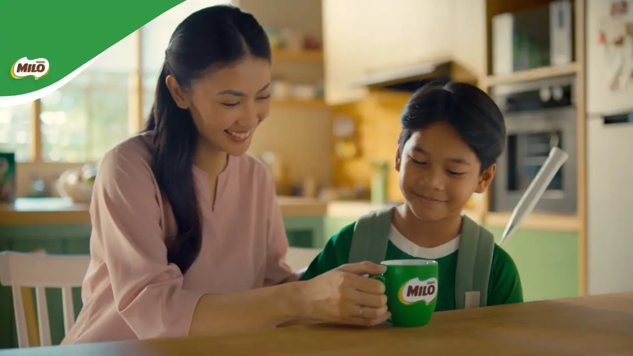 Awali Hari dengan Momen Hangat, Cek Kandungan Segelas MILO yang Menemani Sarapan Si Kecil