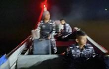 Detik-Detik TNI Sergap Penyelundupan 17 WNI dan 24 Warga Bangladesh ke Malaysia