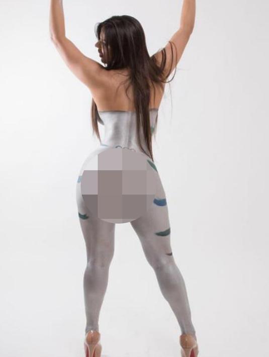 Miss BumBum Brasil Suzy Cortez memang selalu akrab dengan sensasi dan kontroversi hingga membuat banyak pembicaraan mengenai dirinya. (instagram.com/suzycortezoficial)