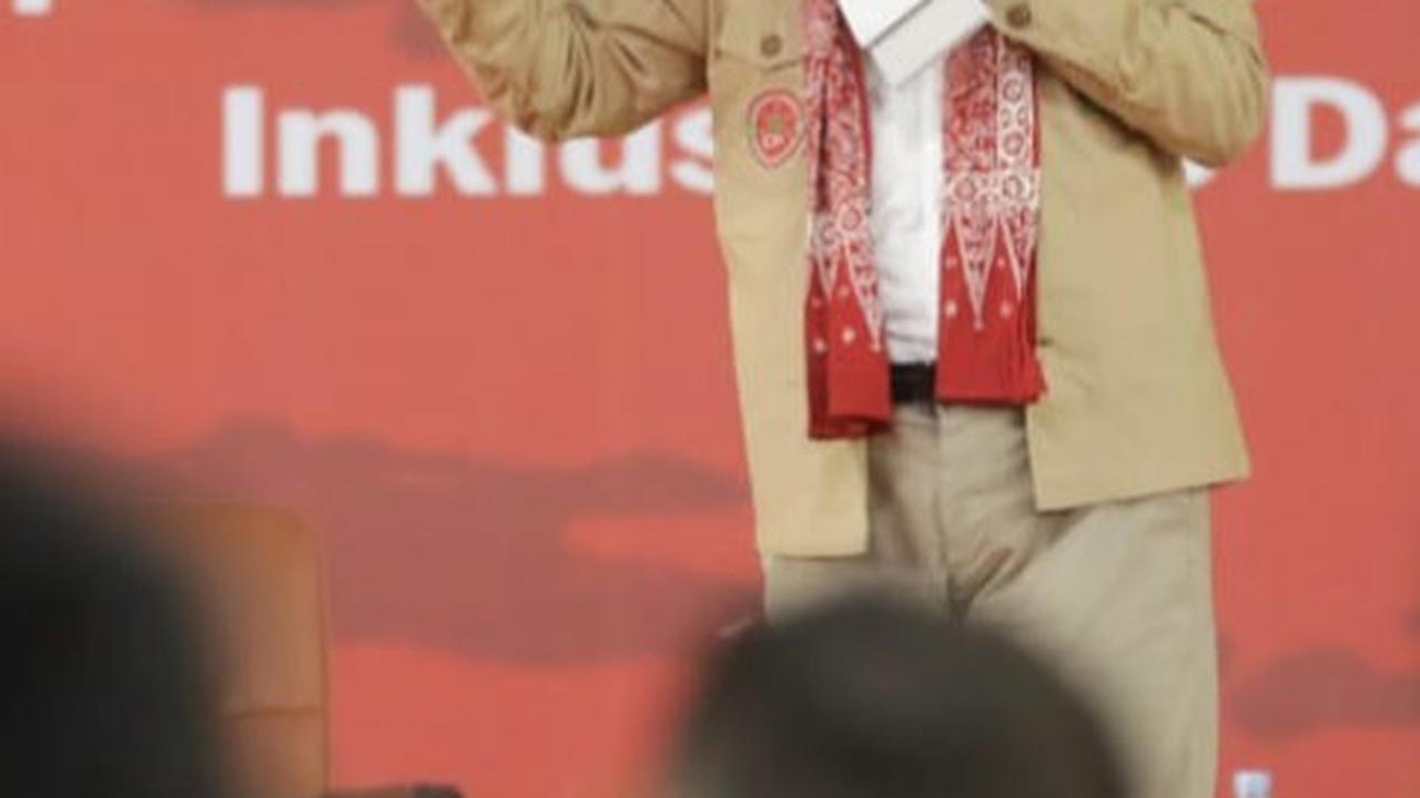 Mahfud Tanggapi Kapolri Soal Estafet Kepemimpinan: Enggak Apa-apa, Kita Semua Akan Melanjutkan