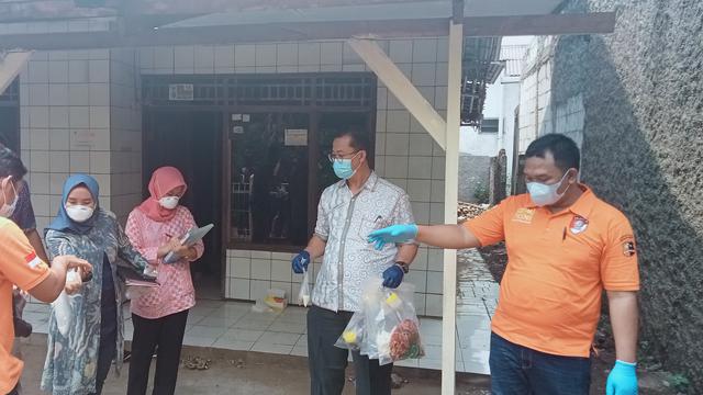 1 Keluarga di Bekasi Diduga Keracunan