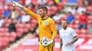 Sama seperti Aaron Ramsdale, Sam Johnstone juga belum berkesempatan bermain di Euro 2020. Ia ditunjuk Soutgate sebagai kiper cadangan utama untuk menggantikan Jordan Pickford jika terjadi cidera atau hal lain yang membuatnya absen. (Foto: AFP/Pool/Paul Ellis)