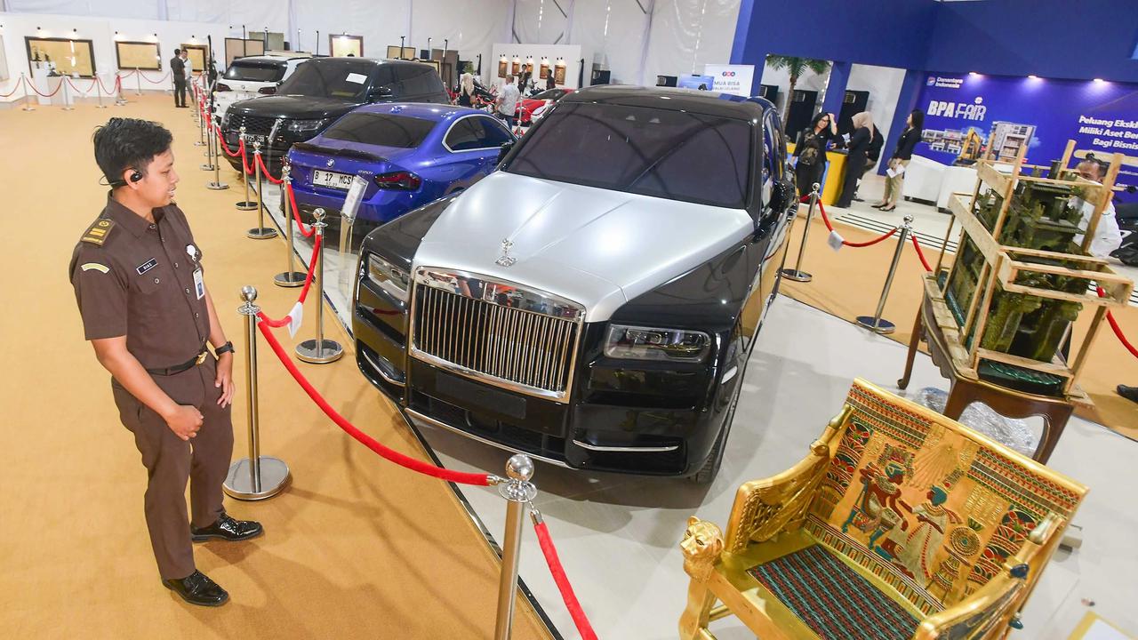 FOTO: Dari Mobil Mewah hingga Lukisan Emas Dilelang di BPA Fair 2026