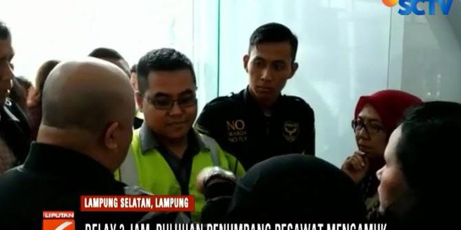 Delay 3 Jam Lebih, Penumpang Sriwijaya Air di Lampung Mengamuk