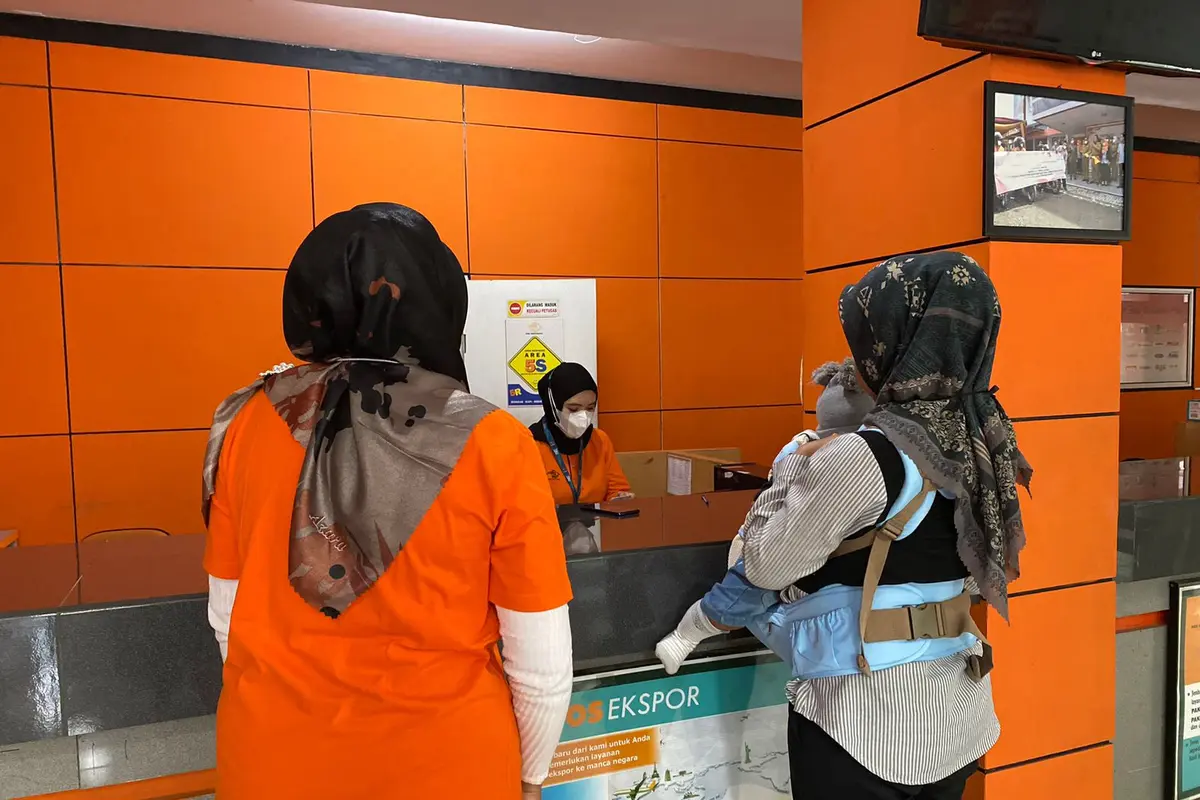 Bantuan subsidi upah (BSU) tahap 7 mulai dicairkan pada November 2022. Pekerja yang tidak memiliki rekening di Bank Himbara dapat mencairkan BSU melalui Kantorpos (Istimewa)