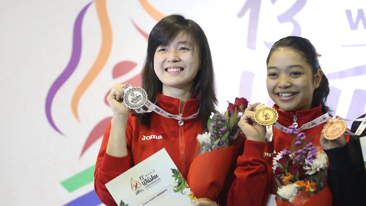 Juwita Niza (kanan) dan Ivana Ardelia