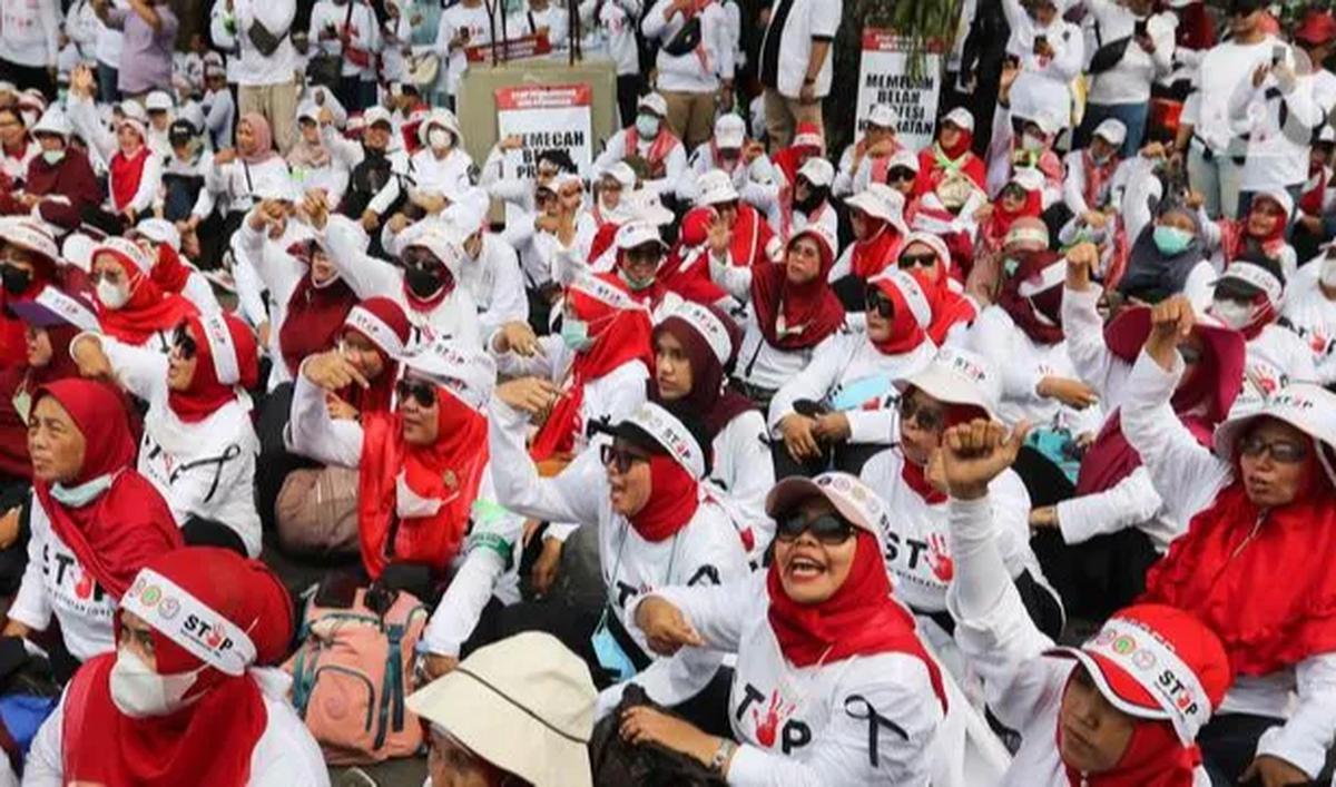 Pengurus Besar Ikatan Dokter Indonesia (IDI) berduka atas pengesahan Rancangan Undang-Undang (RUU) Kesehatan menjadi Undang-Undang (UU). RUU Kesehatan ini disahkan Dewan Perwakilan Rakyat (DPR) pada Selasa (11/7).