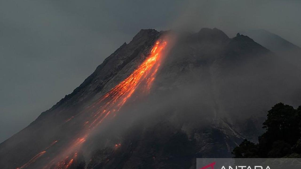 Aktivitas Gunung Mayon Filipina Meningkat, Status Siaga 3 Dipertahankan